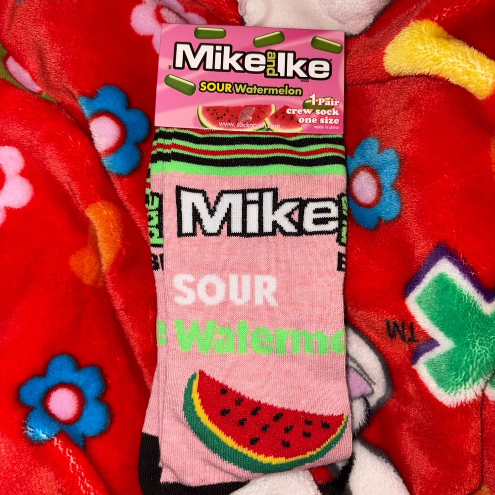 Mike and Ike NEW Sour watermelon men’s women’s Crew Socks size 8-14 QUICK SHIP